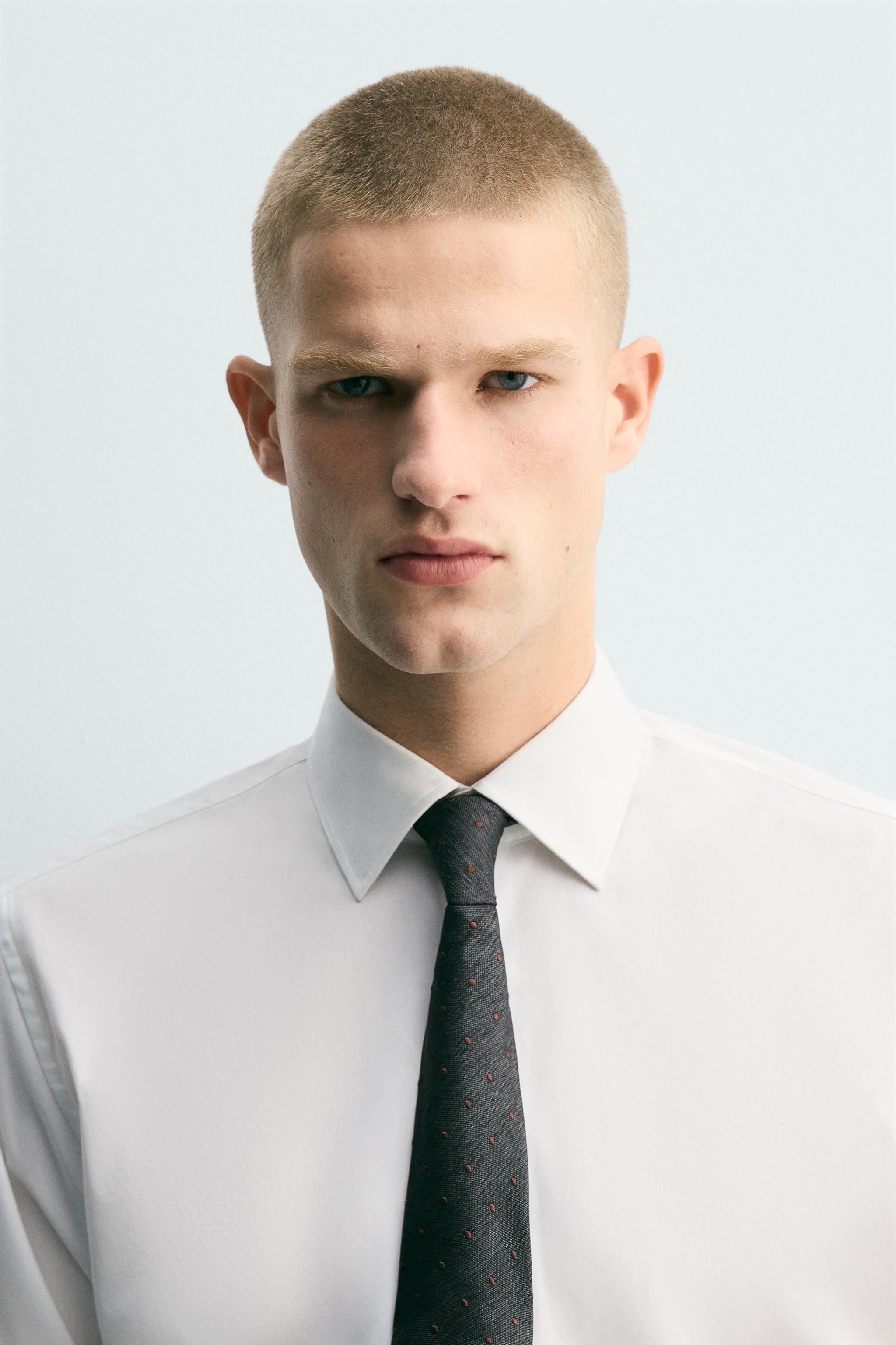 100% SILK POLKA DOT JACQUARD TIE